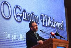 Bakan Kasapoğlu: Merhum Akif, millet sevgisini şiir ile milletimize yansıtmıştır