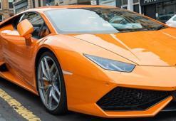 Lamborghini hediye eden hamile kadın sosyal medyada olay oldu...