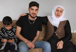 Ukrayna’dan tahliye edilen Vanlı öğrenci, ailesine kavuştu
