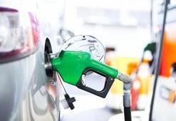 Akaryakıta zam mı geldi? Motorine benzine zam geldi mi? Mazota zam gelecek mi?