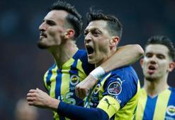 Fenerbahçe'de son dakika gelişmesi! Mesut Özil ve Ozan Tufan için şok karar...