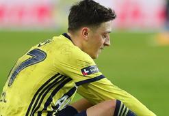 Fenerbahçe'de son dakika Mesut Özil gelişmesi! Ali Koç'un mail kutusundan Kosovalı yıldız çıktı