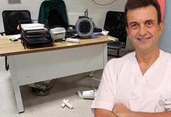Adli muayene için getirilen 2 şüphelinin saldırdığı doktor yaralandı