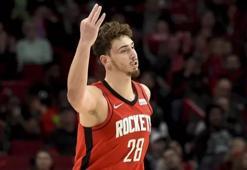 Alperen Şengün'den  27 sayı, 7 ribaunt, 3 asist!