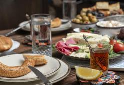 Ramazanda beslenme uyarısı: Sahurda ve iftarda doğru tercihler yapılmalı!