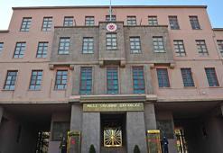 Türk ve Fransız savunma bakanlıkları heyetleri görüştü