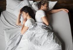 Cinsel ilişki orucu bozar mı? İftar sonrası cinsel ilişki olur mu, cinsel ilişkiye girmek caiz mi?