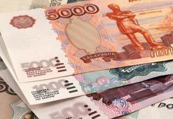 Rus rublesi toparlandı! Savaş öncesi seviyeye döndü