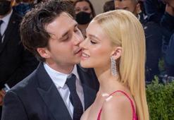 Brooklyn Beckham ve Nicola Anne Peltz'in düğününe geri sayım başladı! Evlilik sözleşmesi...