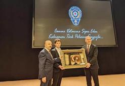 Bakan Soylu, Emniyet mensuplarıyla 'Polis Cemil Efendi' belgeselini izledi