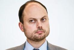 Savaş karşıtı Rus muhalif politikacı Moskova’da gözaltına alındı