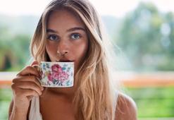 Kronik yorgunluk ve obezitenin çözümü! Hücreleri yeniliyor, etkisini anında gösteriyor, kahvenize iki kaşık eklerseniz...