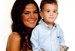 Özlem Yıldız oğlunu paylaştı! 'Ay boya bak delireceğim'