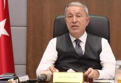 Karadeniz'de tespit edilen mayınlara ilişkin Bakan Akar'dan açıklama