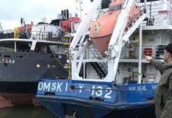 Ukrayna, Odessa'da 10 Rus gemisine el koydu