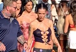 Coachella Festivali'nde ünlülerden cesur kıyafetler!