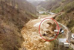 Trabzon’da heyelan! 3 ev toprak altında kaldı! 'Kıyamet kopuyor sandık'
