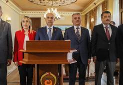 Çiftçilere destek mesajı! 'Önümüzdeki günlerde Cumhurbaşkanımızın açıklaması olacak'