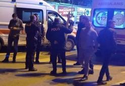 Manisa’da askeri ambulans ile otomobil çarpıştı: 3 yaralı!