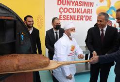 Bakan Özer farklı ülkeden çocuklarla 'Barış Ekmeği' pişirdi