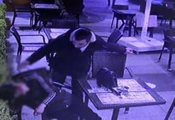 Çay bahçesinde korkunç olay! Boşanma aşamasındaki eşini öldürdü