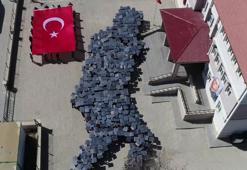 653 öğrenci, Atatürk'ün Kocatepe'de çekilen fotoğrafının koreografisini yaptı