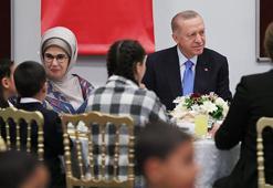Cumhurbaşkanı Erdoğan çocuklarla iftar yaptı
