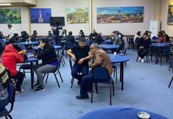 O binaya yine kumar baskını; 50 kişiye ceza yazıldı