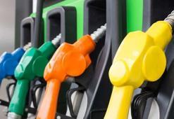 Akaryakıt fiyatlarına çifte indirim! Bu geceden itibaren geçerli: Benzin, motorin, LPG