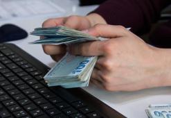 Paralar bugün banka hesaplarına yatıyor! Ödemeler öne çekildi! Emekli, işçi, çalışmayan, yaşlı, engelli, şehit yakını, gazi hepsi alacak...