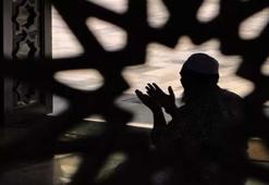 Cuma selası kaçta okunur, cuma selası ezandan kaç dakika önce okunur? 5 Nisan 2024 sela vakti ile illerde sela saati