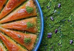 Nefis bayram tatlıları! Bayram tatlısı ne yapabilirim diyenlere hafif, kolay, sütlü ve şerbetli bayram tatlıları tarifleri ve yapılışları!