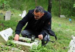 Evcil hayvan mezarlığına bayram ziyareti