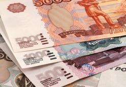 'Ruble' hamlesi! Rus bankasında hesap açıldı