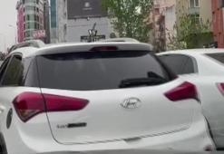 Sürücüye maganda şoku: Aracının aynasını kırdı!