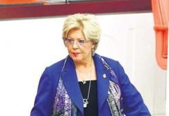 Canan Arıtman kimdir, siyasi hayatı nasıldı? Eski CHP İzmir Milletvekili Canan Arıtman öldü mü?