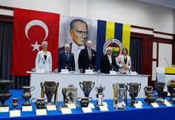 "Fenerbahçe Kulübü kabadayıların yeri değildir" dedi salondan atıldı!