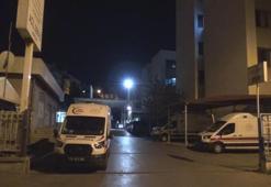 Dini nikahlı eşini göğsünden bıçakladı
