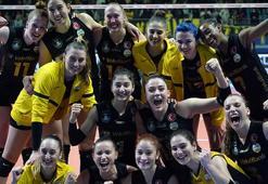 Misli.com Sultanlar Ligi'nde 2021-2022 şampiyonu VakıfBank oldu!