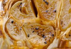 Tansiyon ve kolesterol düşürüyor, yedikçe ömrü uzatıyor! Hastalıklara karşı savaşçı, antioksidan zengini! A, C, B1, B2, B6 ve K vitaminleri...