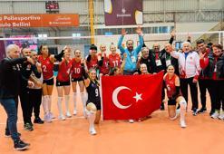 İşitme Engelliler Yaz Olimpiyatlarında, kadın voleybol takımı şampiyon oldu