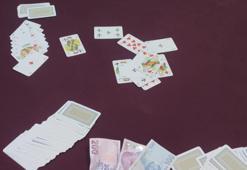Bağcılar'da kumar operasyonu; 9 kişiye 16 bin 344 lira ceza