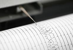 Ege Denizi'nde deprem! İlk bilgiler geldi, depremin büyüklüğü...