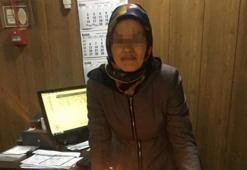 14 yaşındaki kız, annesini sırtından vurdu