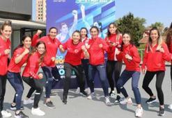 Dünya Kadınlar Boks Şampiyonası'nda tarihi başarı!