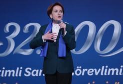 İYİ Parti'nin İstanbul'da 100 bin üyeye ulaşması kutlaması