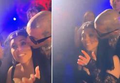 Kourtney Kardashian ve Travis Barker evlendi! Jartiyerini çıkardığı görüntüler olay oldu...