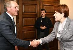 Meral Akşener, ABD Büyükelçisi Flake'i kabul etti