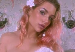 Lottie Moss 'evde böyle dolaşırım' diye paylaştı! İç çamaşırıyla...