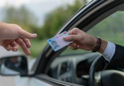 Ehliyette yeni dönem! Resmen değişti, büyük yenilik